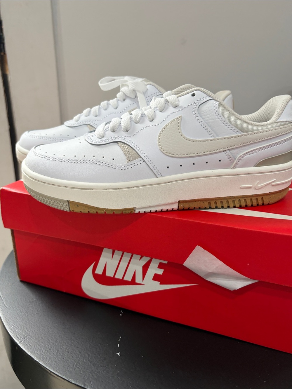 Nike White and Cream Low-Top Leather Sneakers